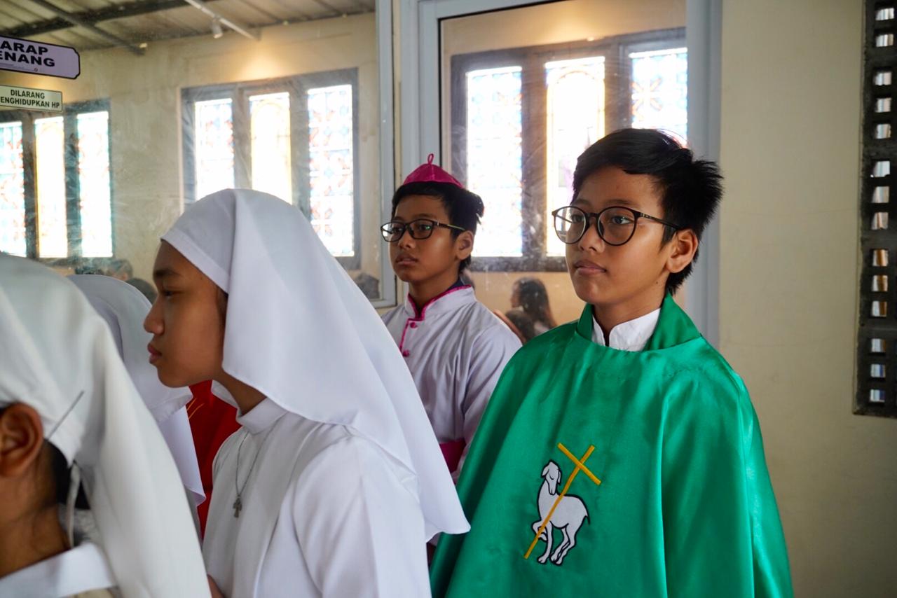 KETELADANAN ORANG TUA ITU YANG UTAMA...